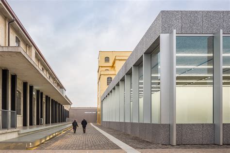 lavorare fondazione prada milano|fondazione prada complex in milan.